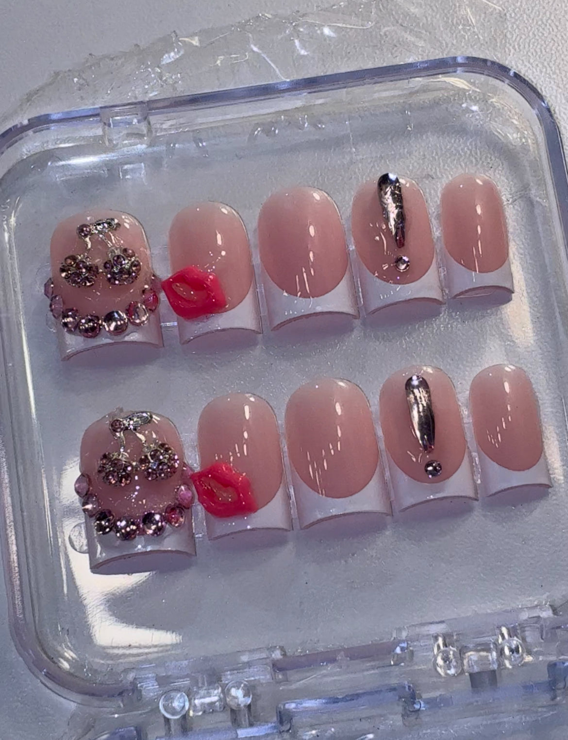 Soft Kiss Tips
